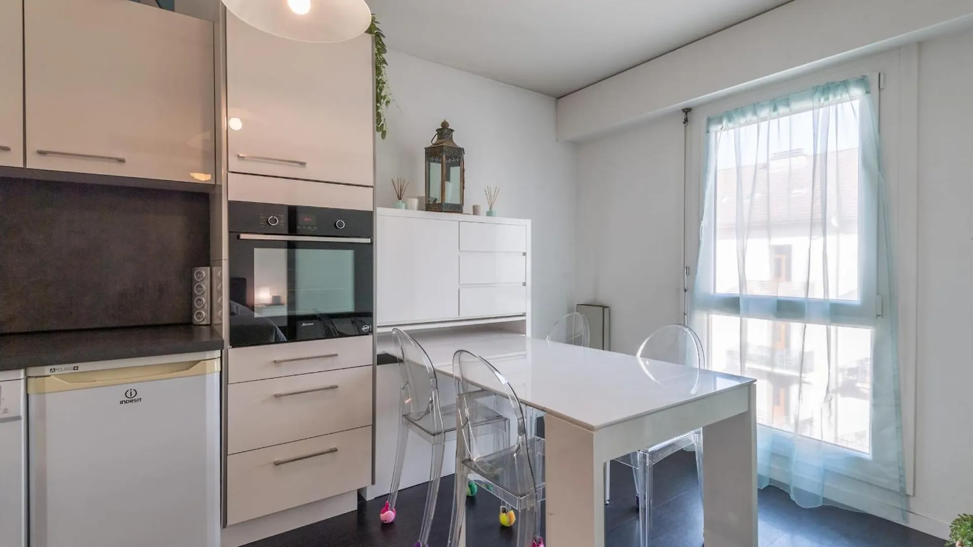 Revon - City Center Flat Annecy Apartment