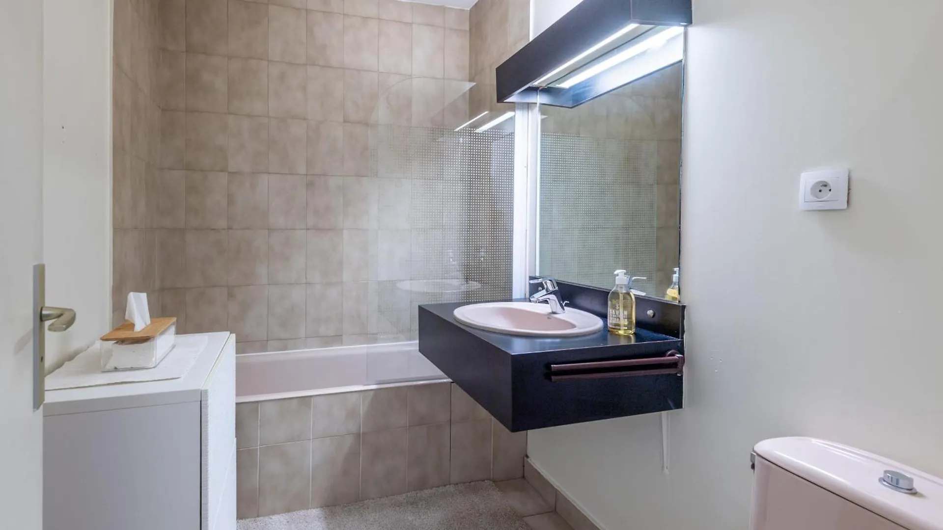 Apartment Revon - City Center Flat Annecy